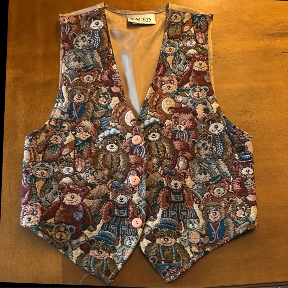 Vintage Facets by mirrors Teddy Bear Tapestry Vest
